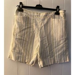 LizGolf Ladies‎ Shorts.  Linen Blend Size 10